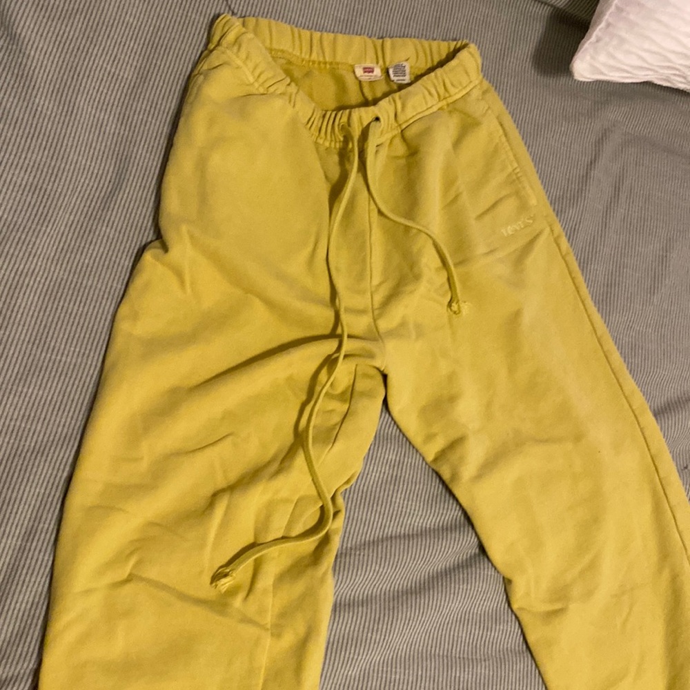 Yellow Levi’s baggy sweat pants